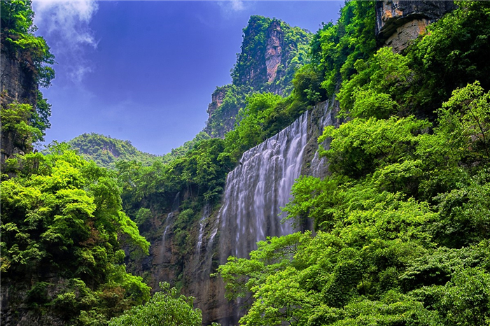 2025宜昌三峽大瀑布游玩亮點(diǎn)+游玩時(shí)間+門票價(jià)格(附免費(fèi)標(biāo)準(zhǔn)+在線訂票)