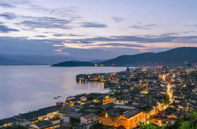 大理環(huán)洱海旅游觀光巴士