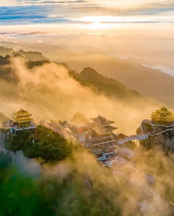 洛陽老君山