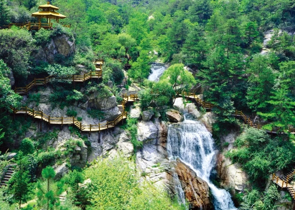 濟(jì)南九如山風(fēng)景區(qū)