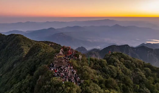 登封太室山