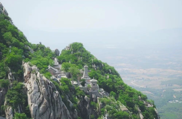2025登封嵩山風(fēng)景名勝區(qū)門票價(jià)格及旅游攻略(附游玩亮點(diǎn)+主要景點(diǎn)+路線推薦)