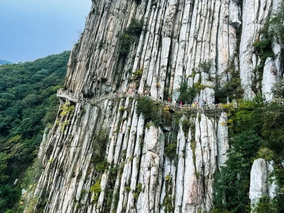 登封太室山