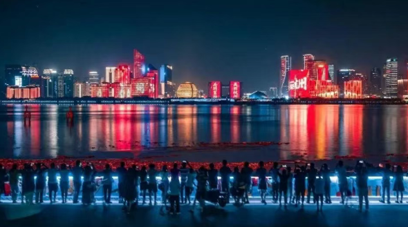 2025杭州運(yùn)河夜游門票預(yù)訂+票價(jià)介紹+沿途景點(diǎn)+游玩時(shí)長(zhǎng)