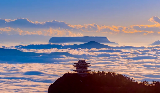 峨眉山