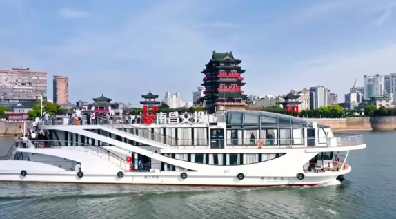 2025南昌滕王閣游輪船票價(jià)格+優(yōu)惠政策+游船時(shí)間+特色景點(diǎn)