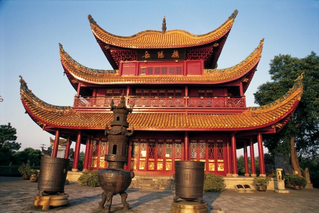 2025岳陽(yáng)樓門(mén)票價(jià)格及游玩攻略(附簡(jiǎn)介+免票人群+景區(qū)預(yù)約+詳細(xì)地址)