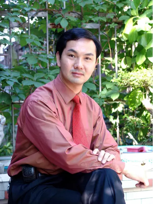 劉華1.jpg