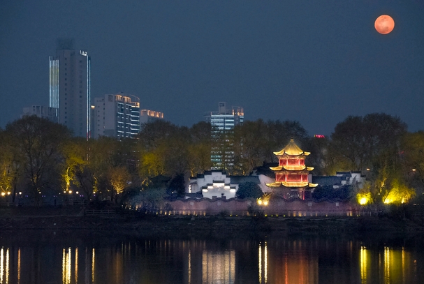 潯陽江號游輪