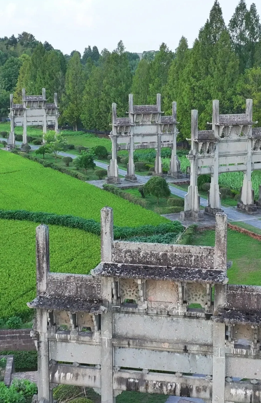 2025棠樾牌坊群鮑家花園游玩指南(附景區(qū)特色+票價(jià)信息)