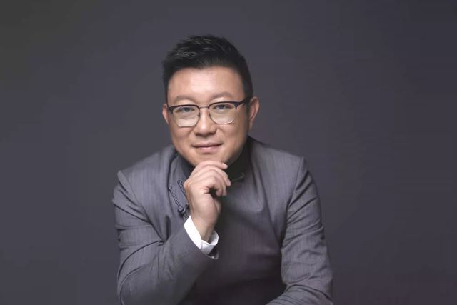 梁彬.jpg