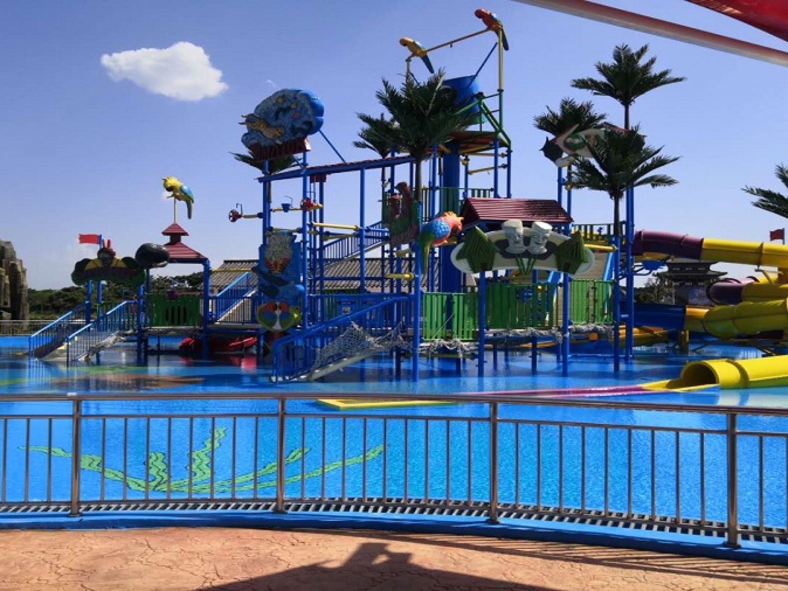 博羅蓮湖水上樂園