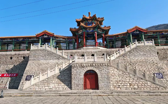 十三陵森林公園蟒山景區(qū)