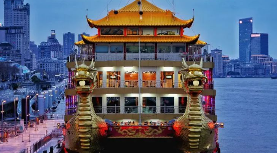 “龍船”黃浦江游船