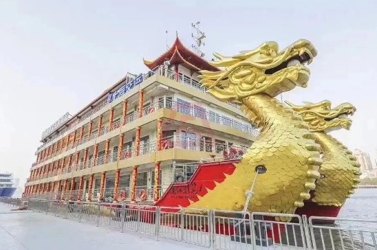 “龍船”黃浦江游船
