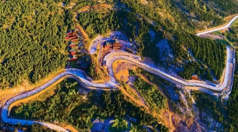 九龍峪風(fēng)景區(qū)