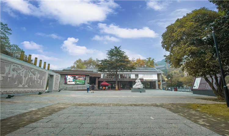 南昌洪崖丹井景區(qū)