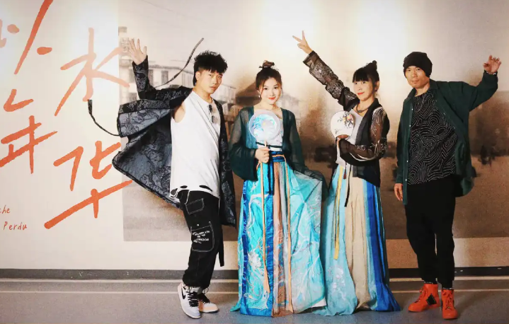 功夫九頭鳥(niǎo)樂(lè)隊(duì)武漢演唱會(huì)