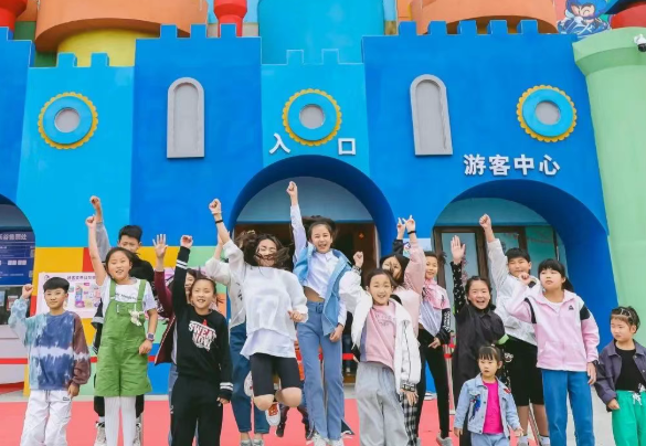 2025臨沂好客歡樂(lè)城門(mén)票價(jià)格+免費(fèi)政策+必玩項(xiàng)目+游玩時(shí)間