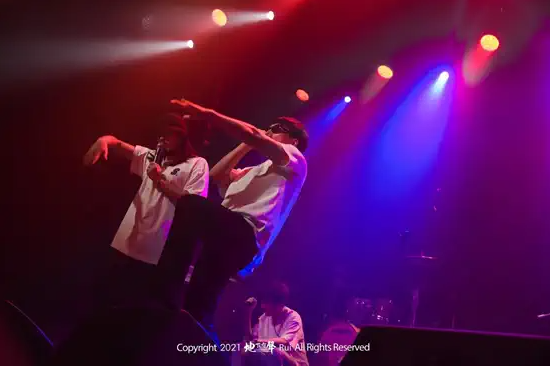 Dirty Twinz濟(jì)南演唱會(huì)門票