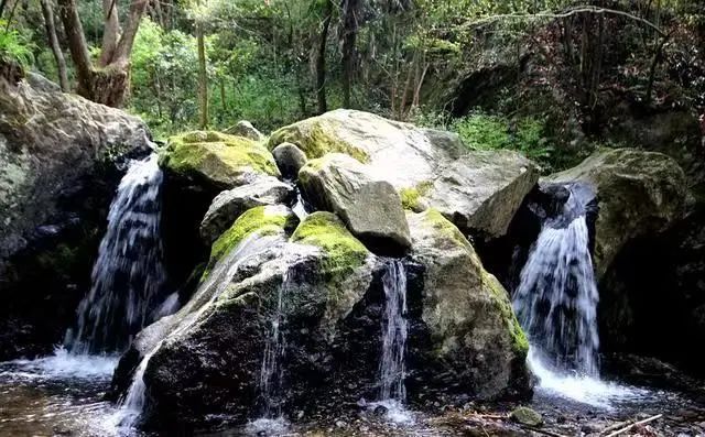 竹溪黃花溝旅游景區(qū)