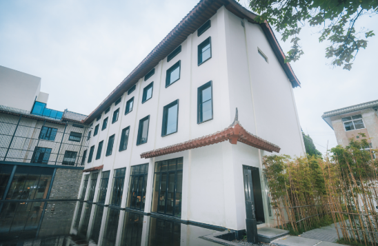 2025開(kāi)封一桐酒店預(yù)訂價(jià)格及渠道介紹(附酒店地址+住宿亮點(diǎn))
