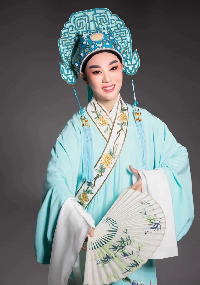 項李亞.jpg