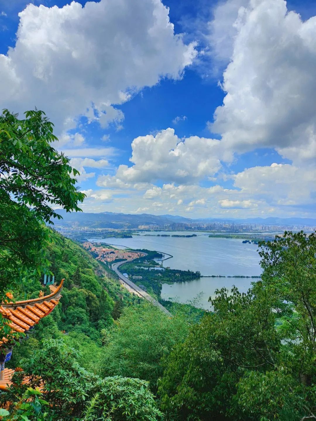 昆明西山風景區(qū)