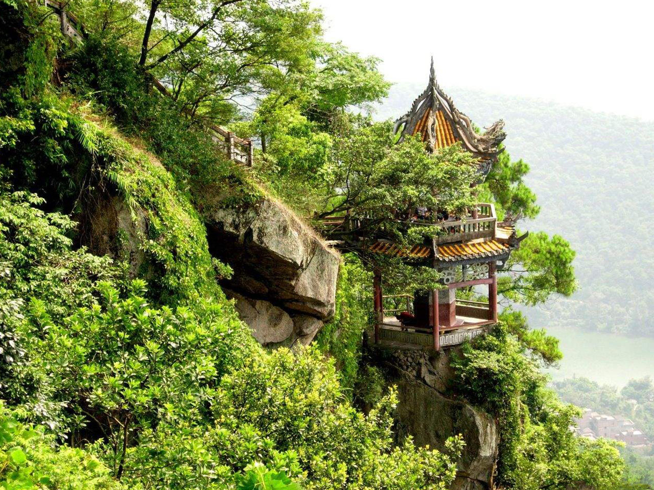 昆明西山風(fēng)景區(qū)