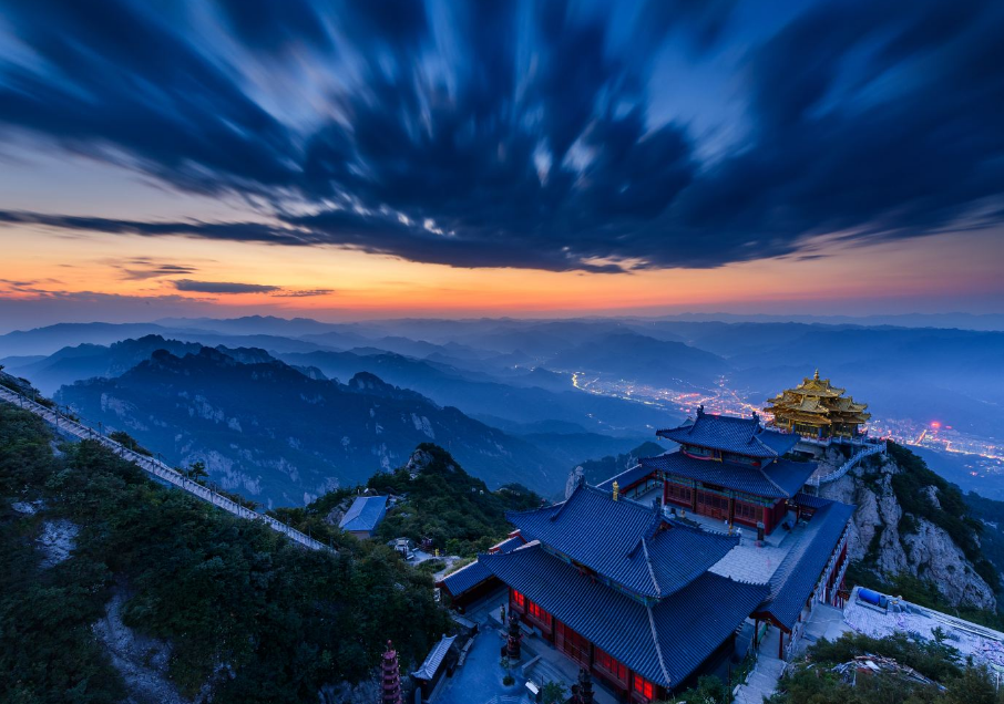 秋染層林!洛陽老君山邀您共賞五花山色
