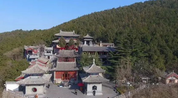 洛陽龍門石窟