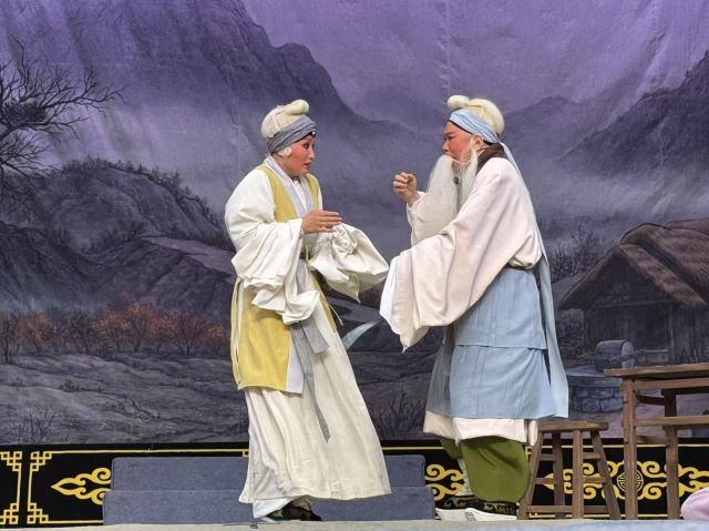 豫劇《清風(fēng)亭上》洛陽(yáng)站2.jpg