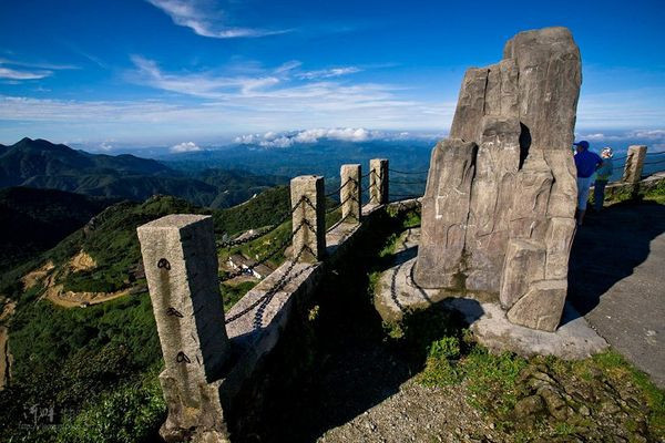 廣東第一峰旅游風(fēng)景區(qū)
