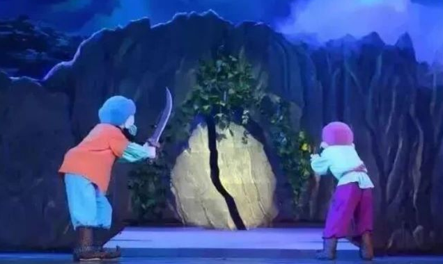 舞臺(tái)劇《阿里巴巴》合肥站