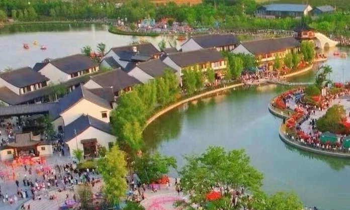 南陽(yáng)世界月季大觀園