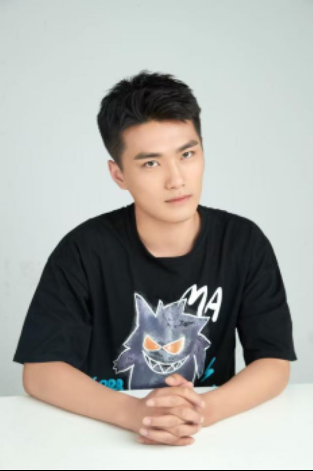 刘振东.jpg