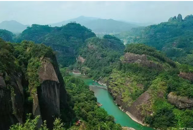 南平醉美武夷《欢乐剧场》 南平醉美武夷《欢乐剧场》