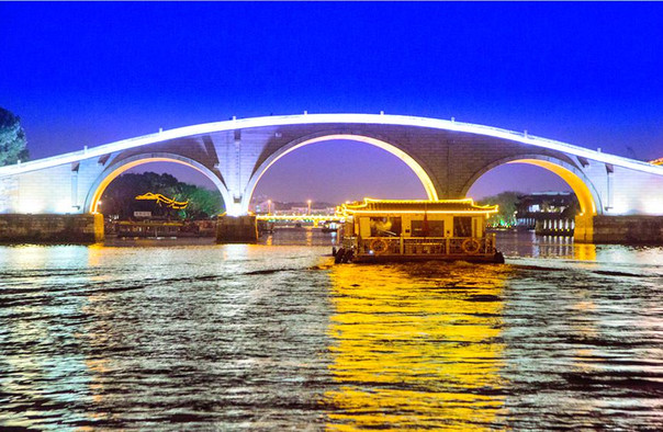 苏州古运河夜游
