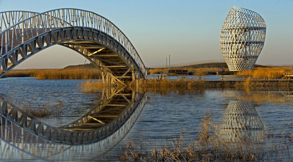 中国水上王城巨淀湖风景区 