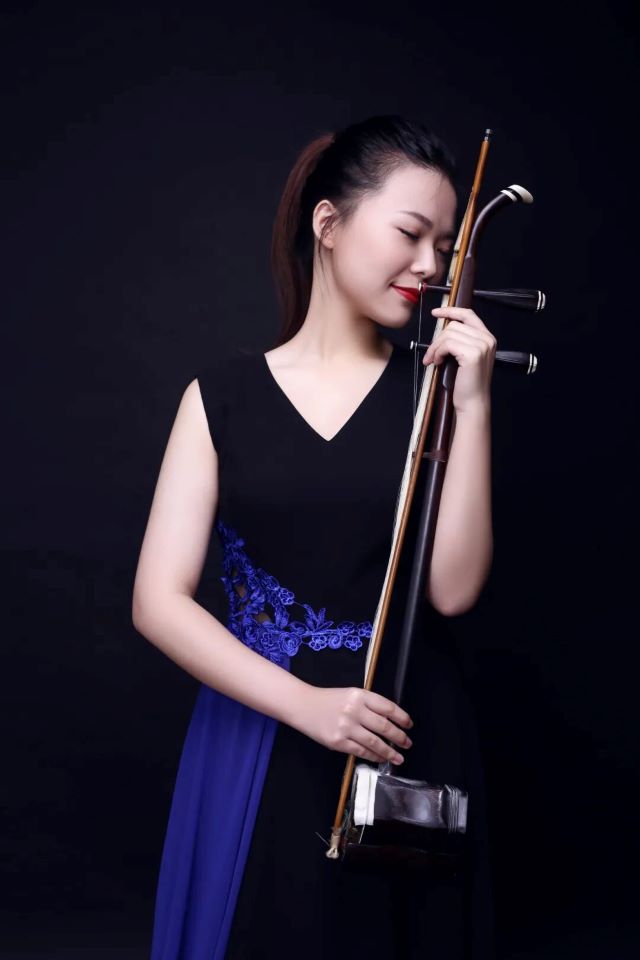 刘怡.jpg