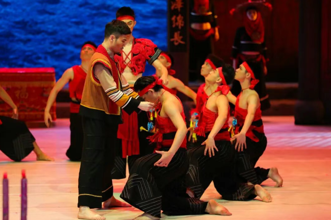 舞剧《沉沉的厝里情》厦门站