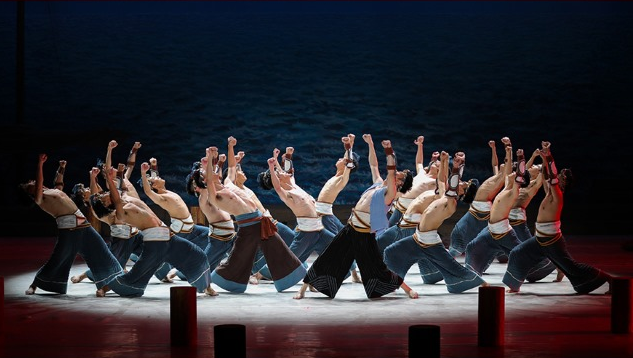 舞剧《沉沉的厝里情》厦门站