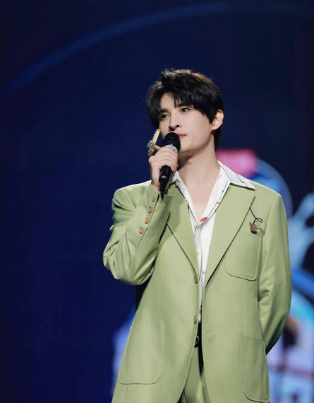 /uploads/image/2024/06/21/8b0d5a03cf9021083735fb0a33cbbe12.png 图片.png