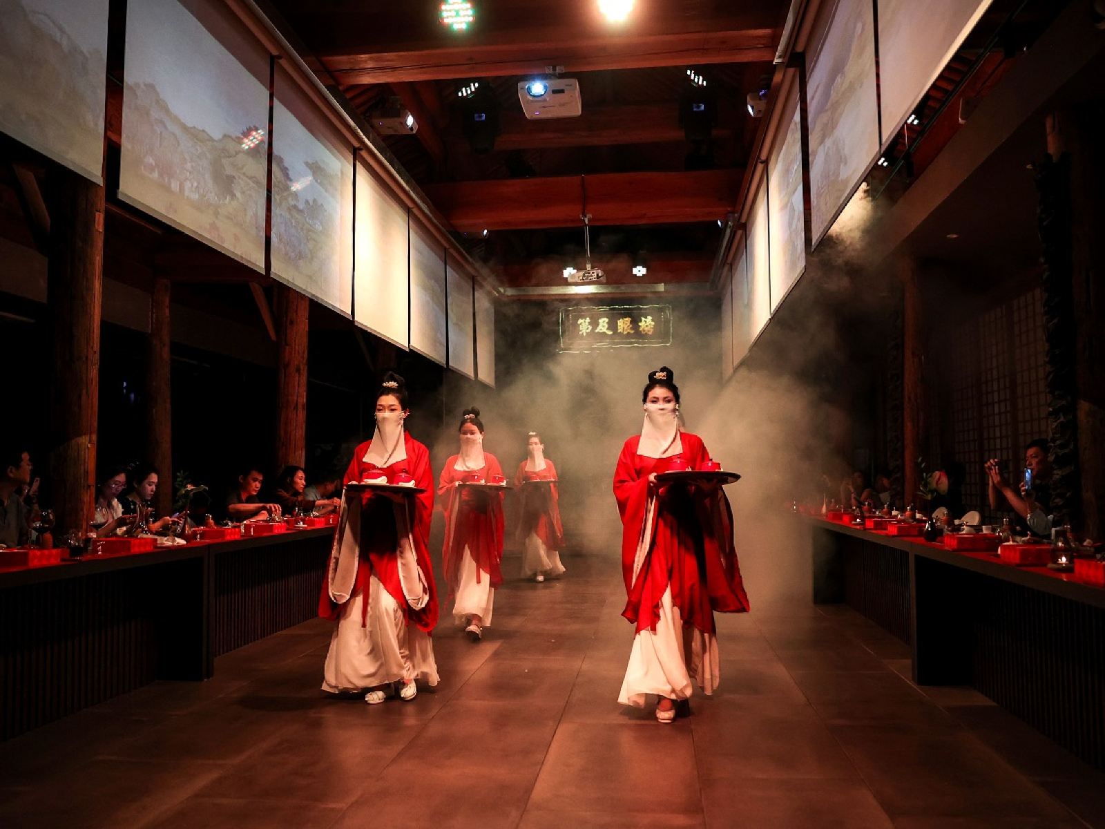 见东方及第盛宴 见东方及第盛宴