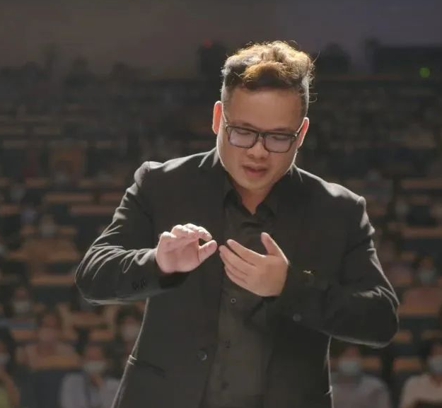 来听你喜欢的歌f.png