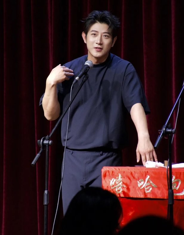 高晓攀《说点别的》喜剧专场珠海站 高晓攀《说点别的》喜剧专场珠海站