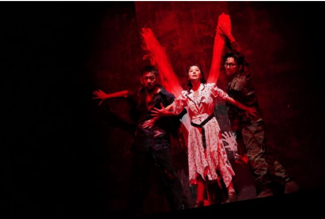 话剧《死无葬身之地》南京站 话剧《死无葬身之地》南京站