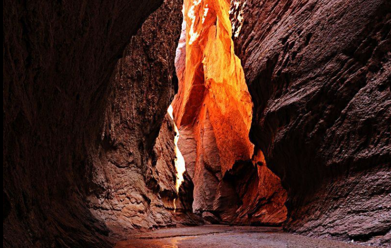 天山神秘大峡谷 天山神秘大峡谷
