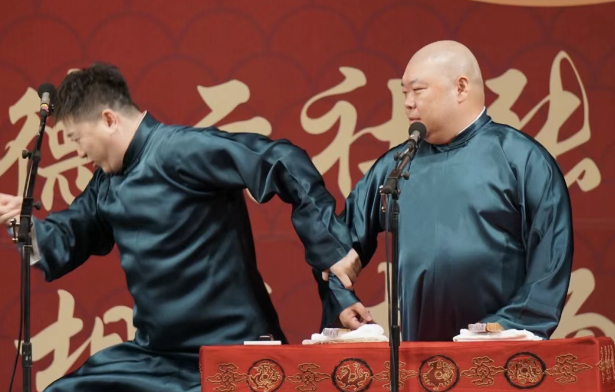 德云社张鹤伦郎鹤炎常州相声专场 德云社张鹤伦郎鹤炎常州相声专场