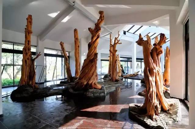 /uploads/image/2025/10/28/252a36b9f880fa193b82d0c49de48395.jpg bf09fac009cb1725c496c761a4fa5e93.jpg